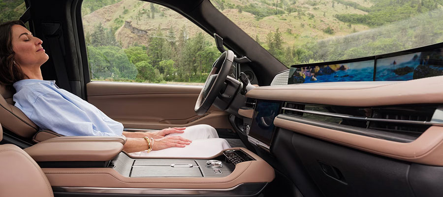 2026 Lincoln Navigator L Interior