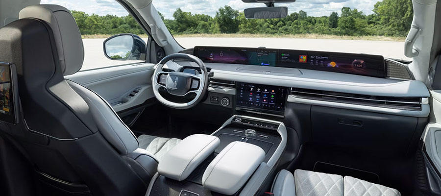 2027 Lincoln Navigator Interior