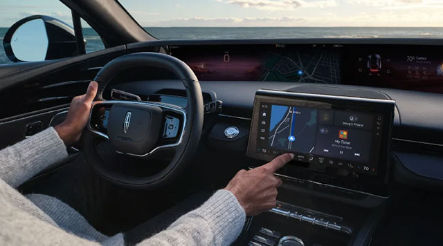 2025 Lincoln Nautilus Interior